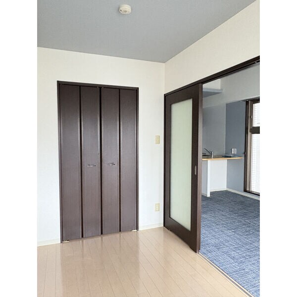 フォレシティ新栄の物件内観写真