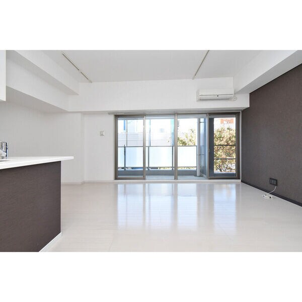 ファーストレジデンス栄の物件内観写真