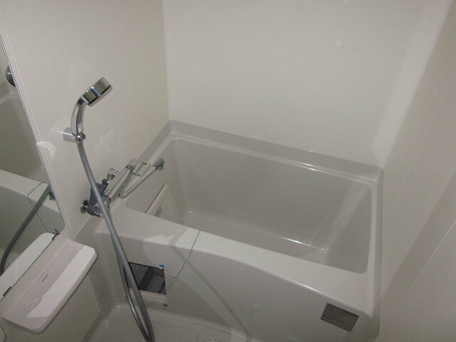 プレサンス名古屋STATIONルミアスの物件内観写真