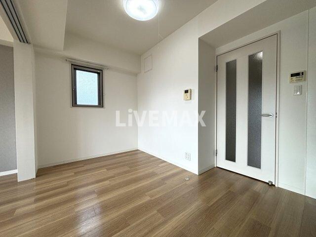 グリーンコート亀島の物件内観写真