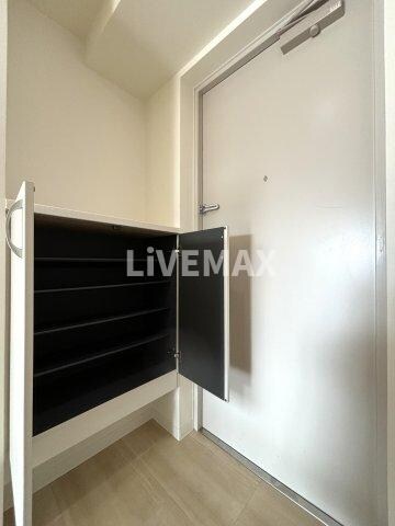 グリーンコート亀島の物件内観写真