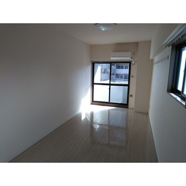 クレセール・サンの物件内観写真