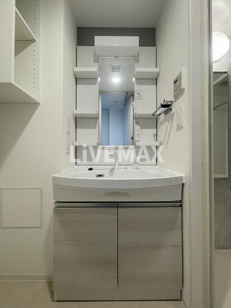 ルネフラッツ庄内通駅前の物件内観写真