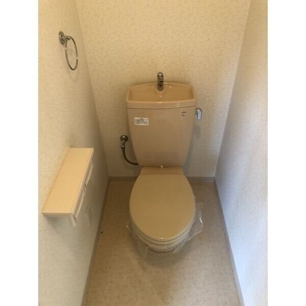 クイーンズ・スクエアの物件内観写真