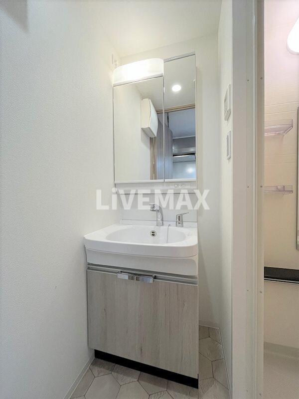 ディアレイシャス矢場町の物件内観写真