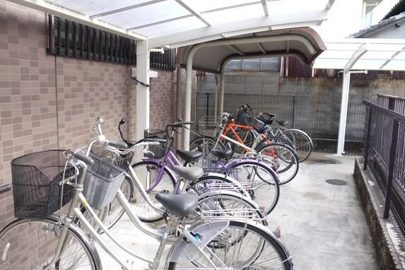 YOSHIX代官町の物件内観写真