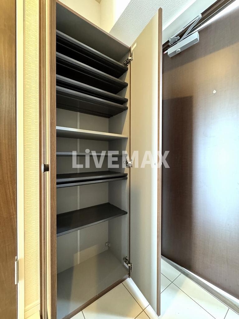 アレーヌコート新瑞橋の物件内観写真