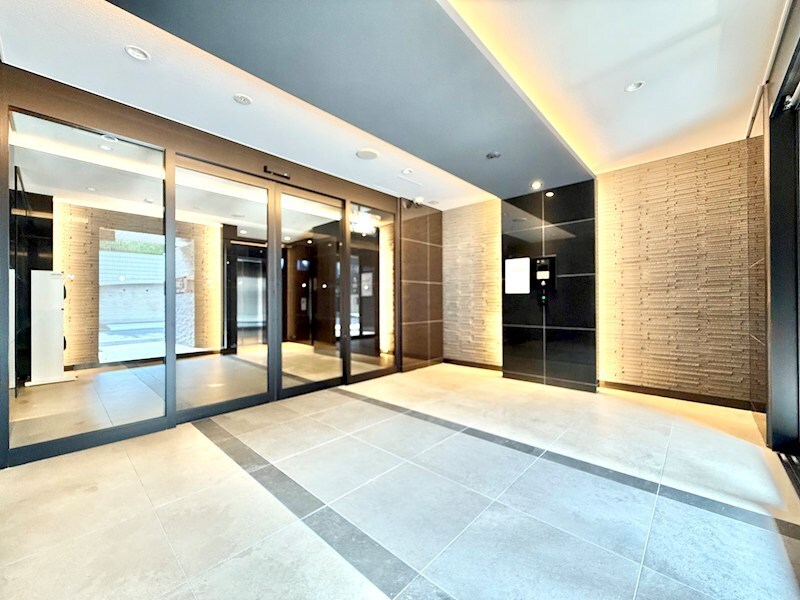 エスリード桜山ル・ヴェールの物件外観写真