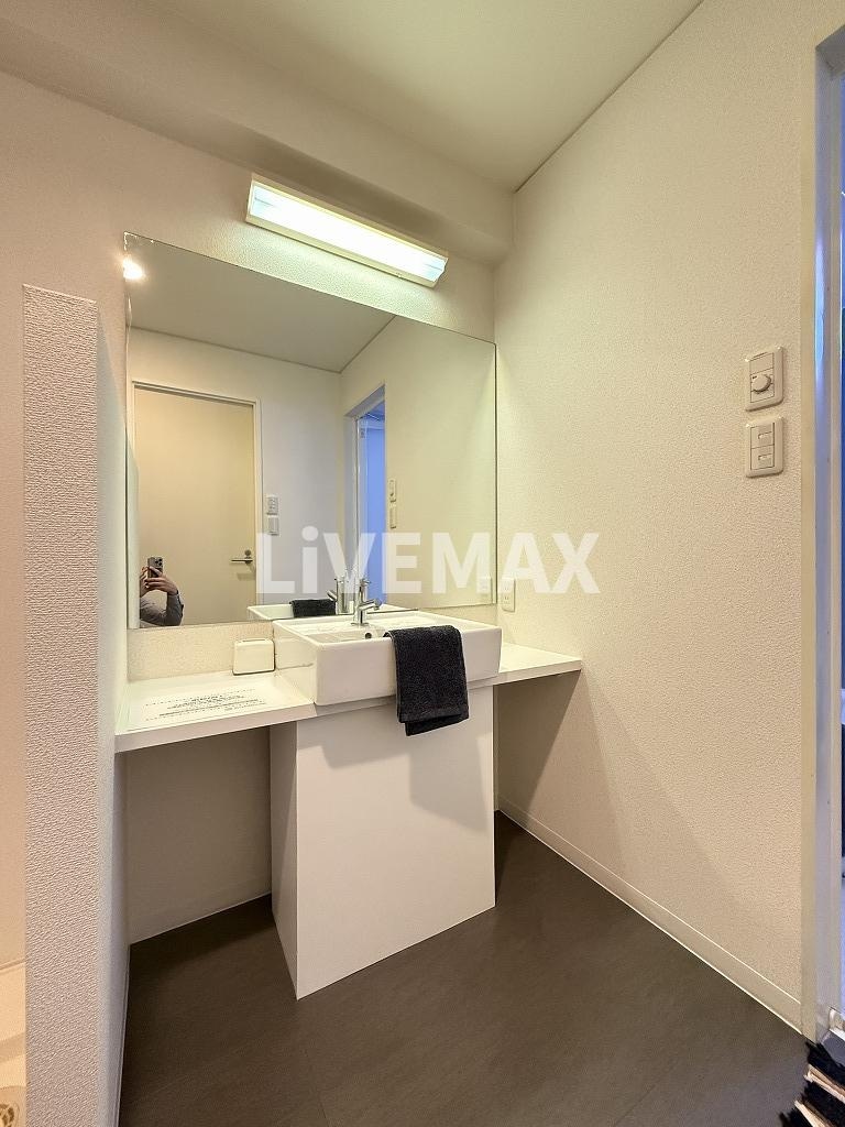 スクエア名駅南の物件内観写真