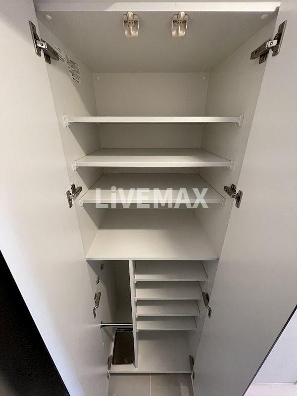 ディアレイシャス泉の物件内観写真