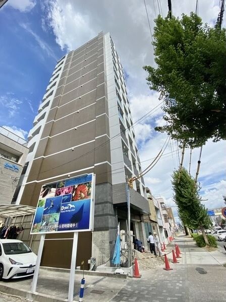 S-RESIDENCE堀田の物件外観写真