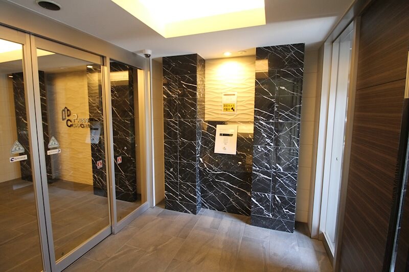 プレサンス名古屋グロウの物件外観写真