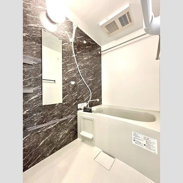 リーデンス名古屋駅西(旧:エスリードコート名古屋駅西)の物件内観写真