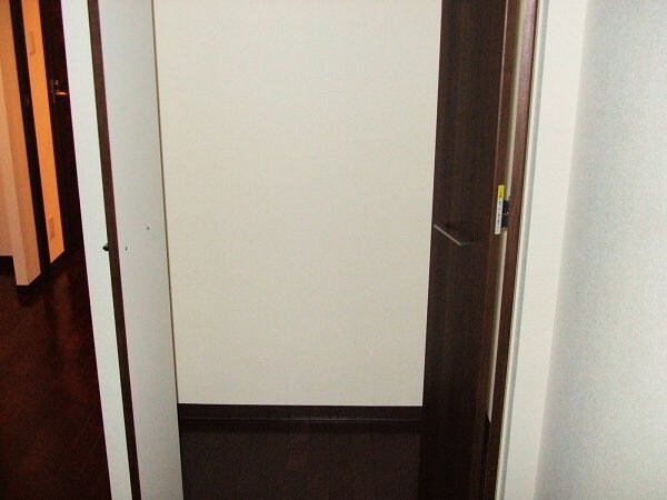 ライジングコート名古屋駅前東の物件内観写真