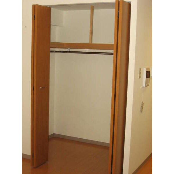 Casone asso(カゾーネ アッソ)の物件内観写真