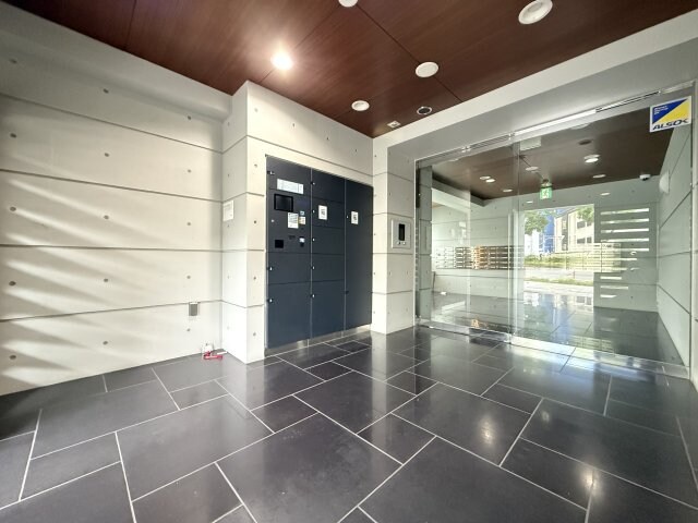 BPRレジデンス金山の物件外観写真