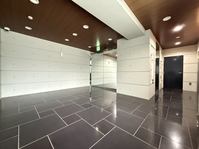 BPRレジデンス金山の物件外観写真