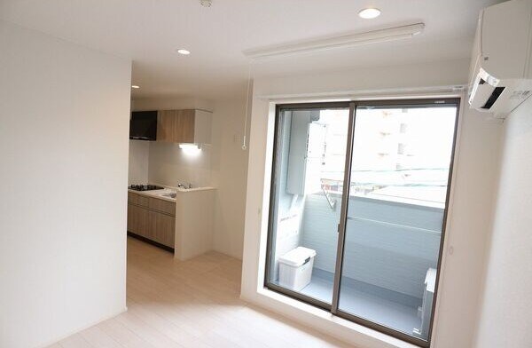 REGALEST栄生駅の物件内観写真