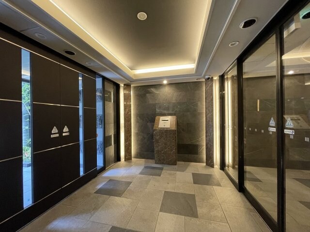 プレサンスTHE久屋大通レジェンドの物件外観写真