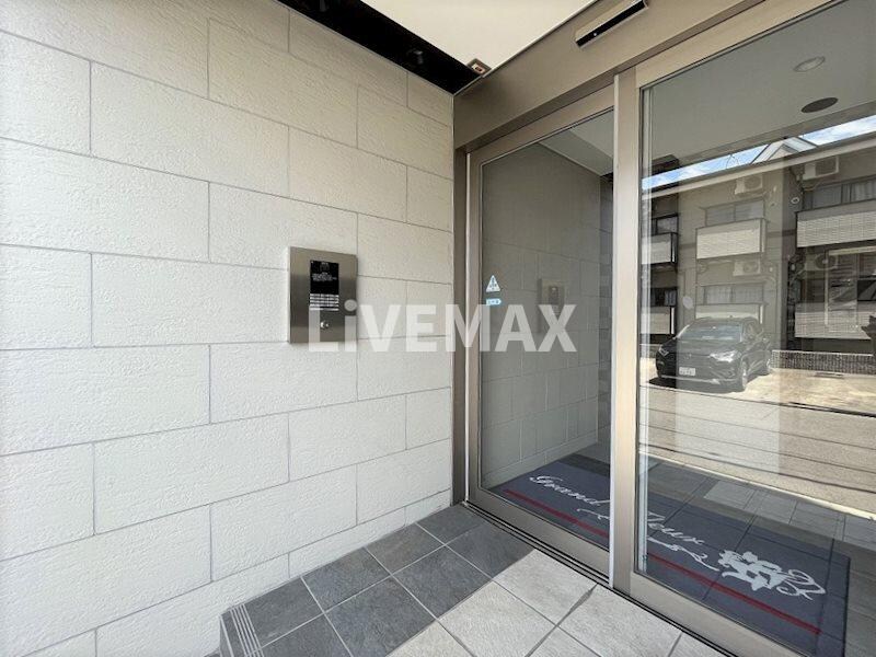 グランフルールの物件外観写真