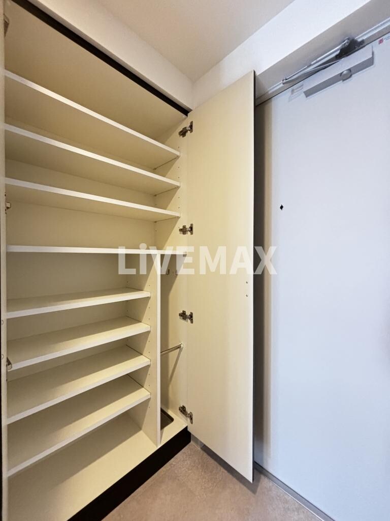 エステムコート名古屋グランツの物件内観写真