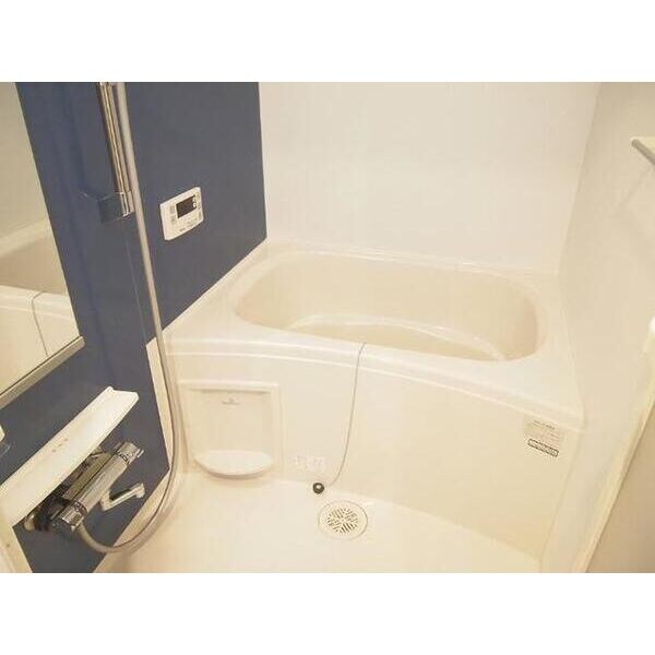 ノイグランツDの物件内観写真