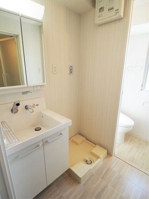 金山駅 徒歩5分 3階の物件内観写真