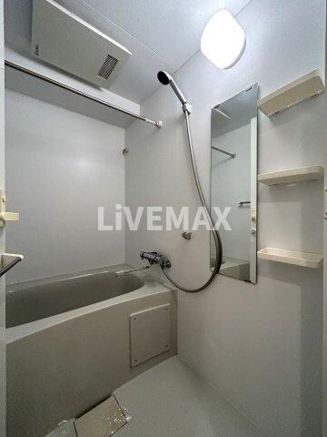 ル・ブルー鶴舞の物件内観写真