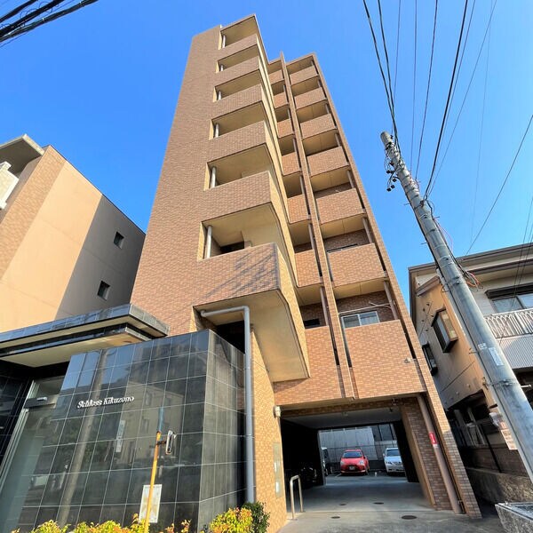 SCHLOSS菊園の物件外観写真