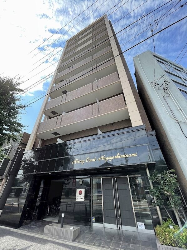 ライジングコート名古屋駅南の物件外観写真