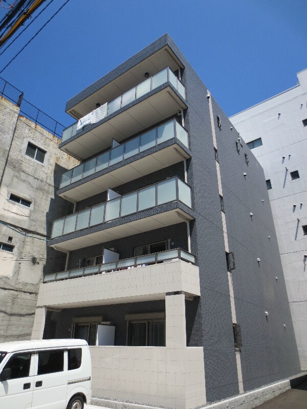 国際センター駅 徒歩9分 1階の物件外観写真