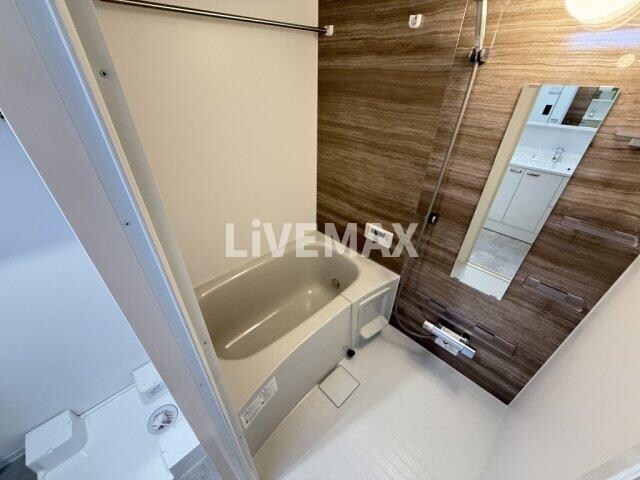 Amirl Premier Heian-doriの物件内観写真