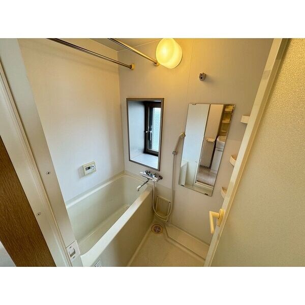 ベレーサ新瑞橋の物件内観写真