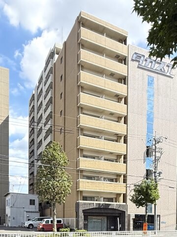 熱田駅 徒歩3分 2階の物件外観写真