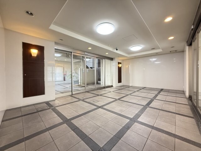 熱田駅 徒歩3分 2階の物件外観写真