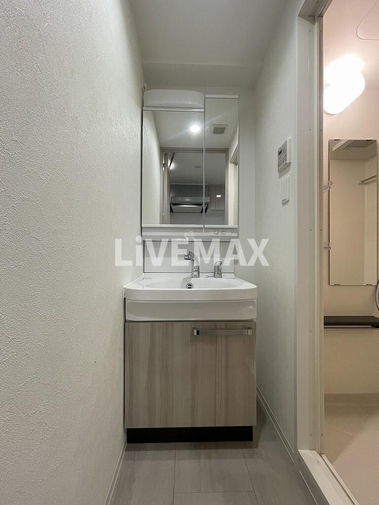 ディアレイシャス名古屋中村公園の物件内観写真