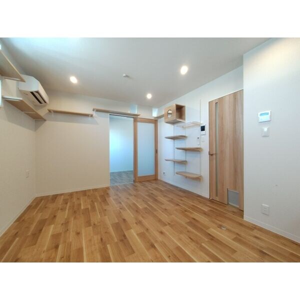 Coco Cat 岩塚の物件内観写真