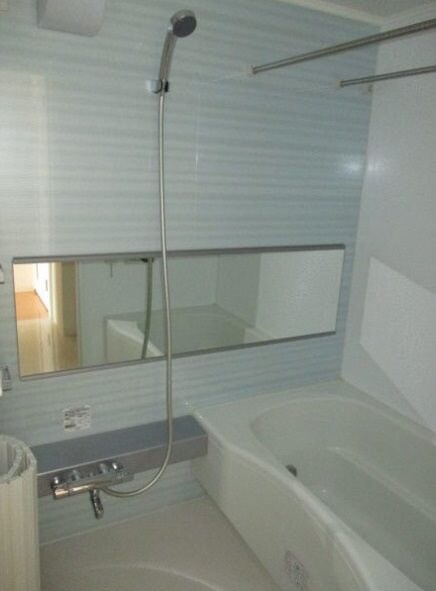 国際センター駅 徒歩4分 8階の物件内観写真