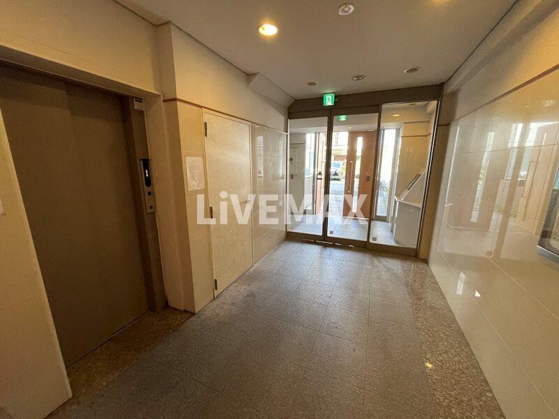 クレシェール大須の物件外観写真