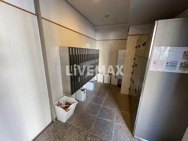 クレシェール大須の物件外観写真