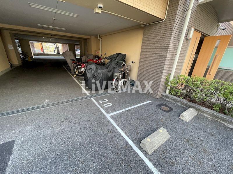 クレシェール大須の物件外観写真