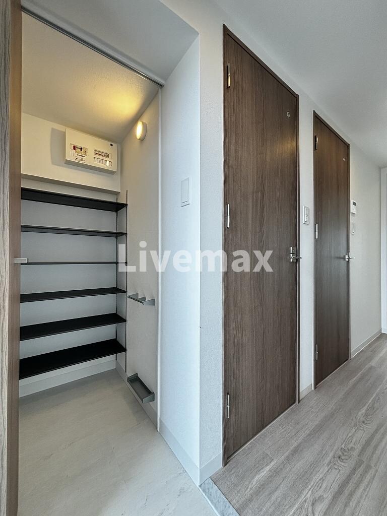 エスリード栄ラ・ヴィの物件内観写真