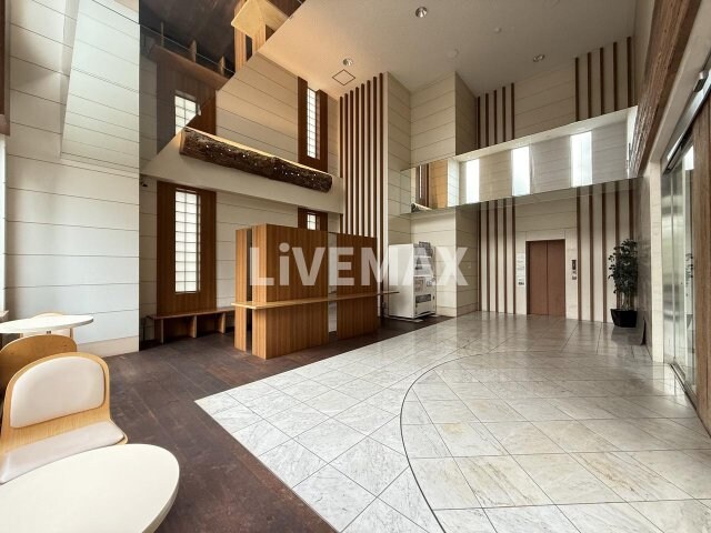 パークフラッツ金山の物件外観写真