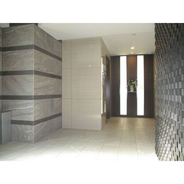 ラヴィータ泉の物件外観写真