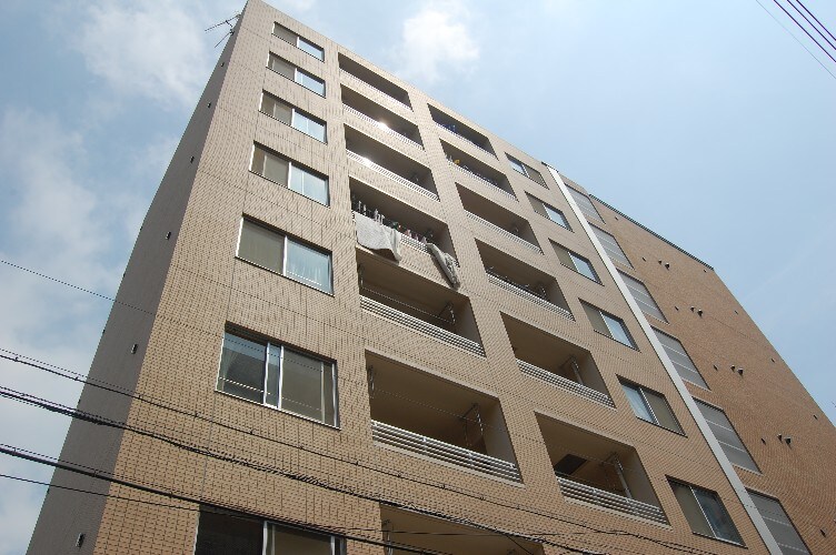 スリーウェイ金山の物件外観写真