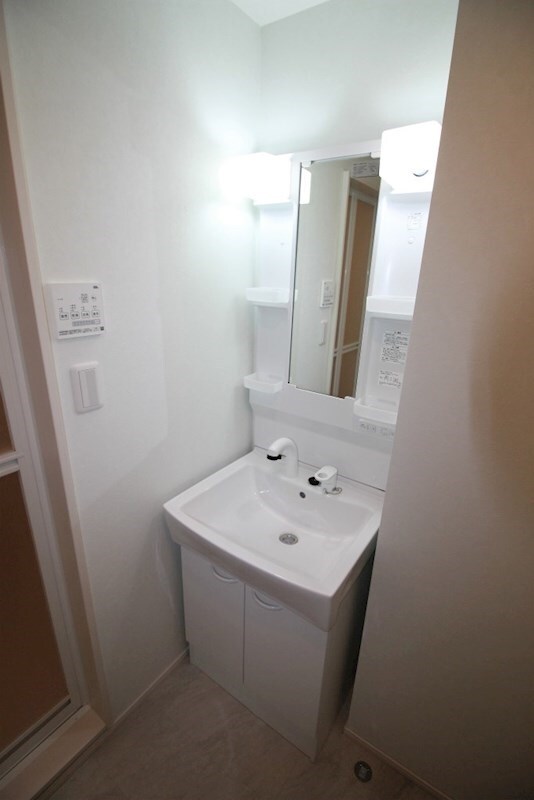 浅間町駅 徒歩9分 2階の物件内観写真