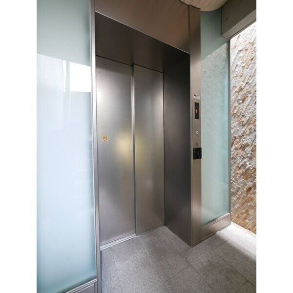 弥富通ライズの物件外観写真