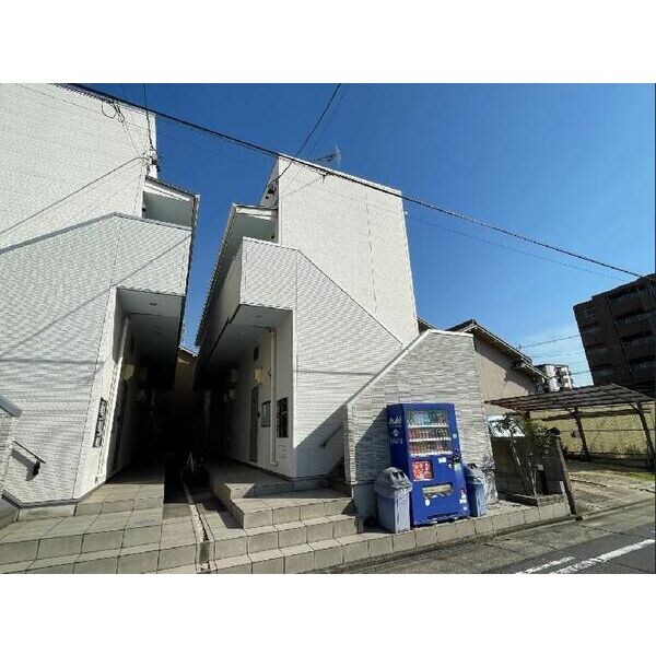 鶴里駅 徒歩14分 1階の物件外観写真