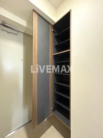 ロイヤルアンコールの物件内観写真