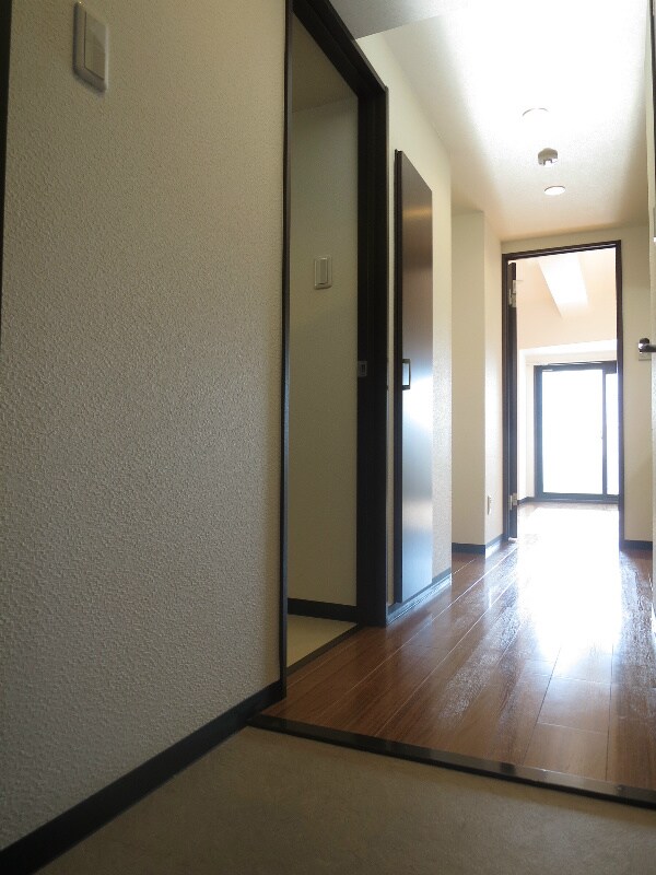 新栄町駅 徒歩5分 2階の物件内観写真